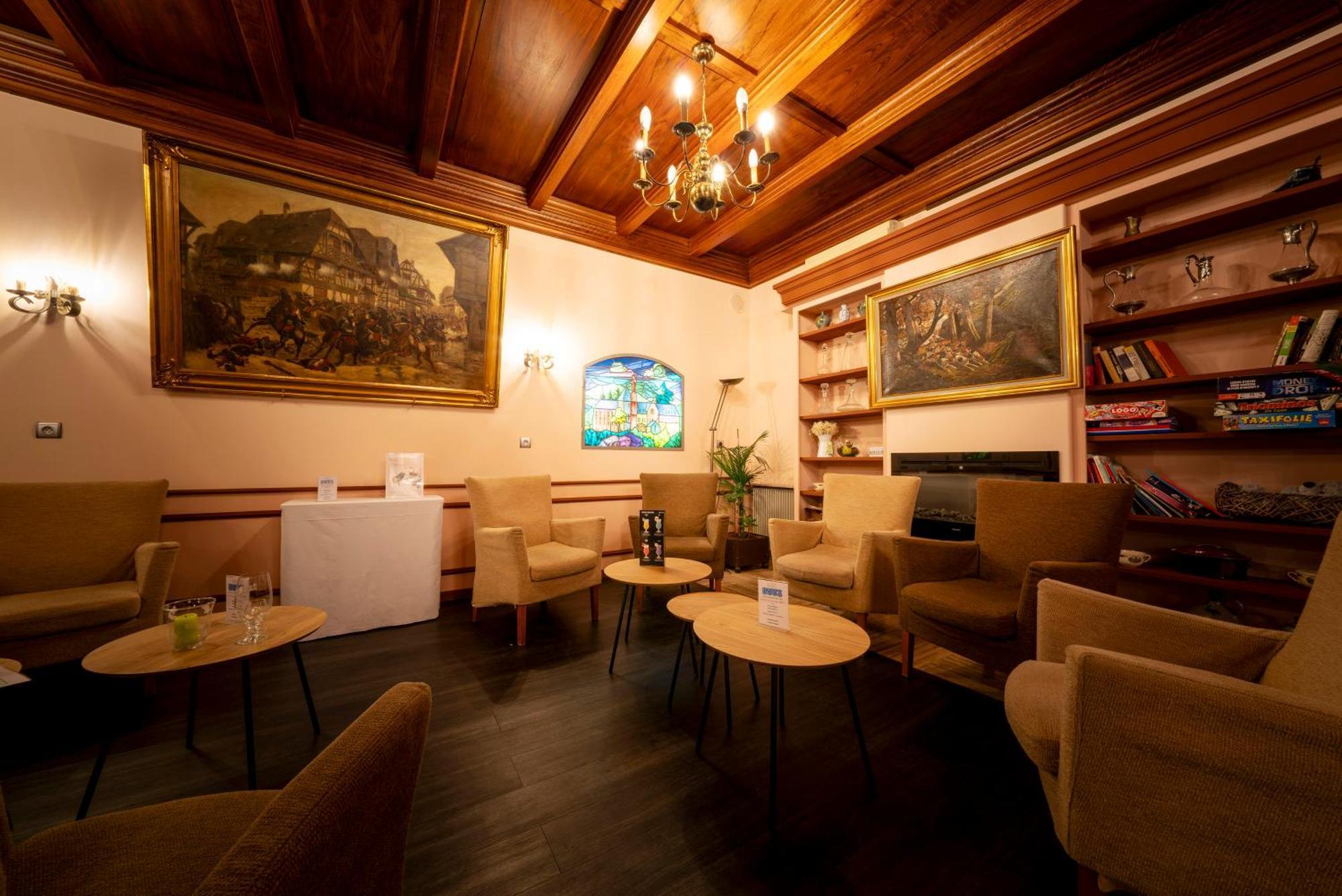 Hotel Munsch Restaurant & Wellness, Colmar Nord - Haut-Koenigsbourg サン・ティポリット エクステリア 写真